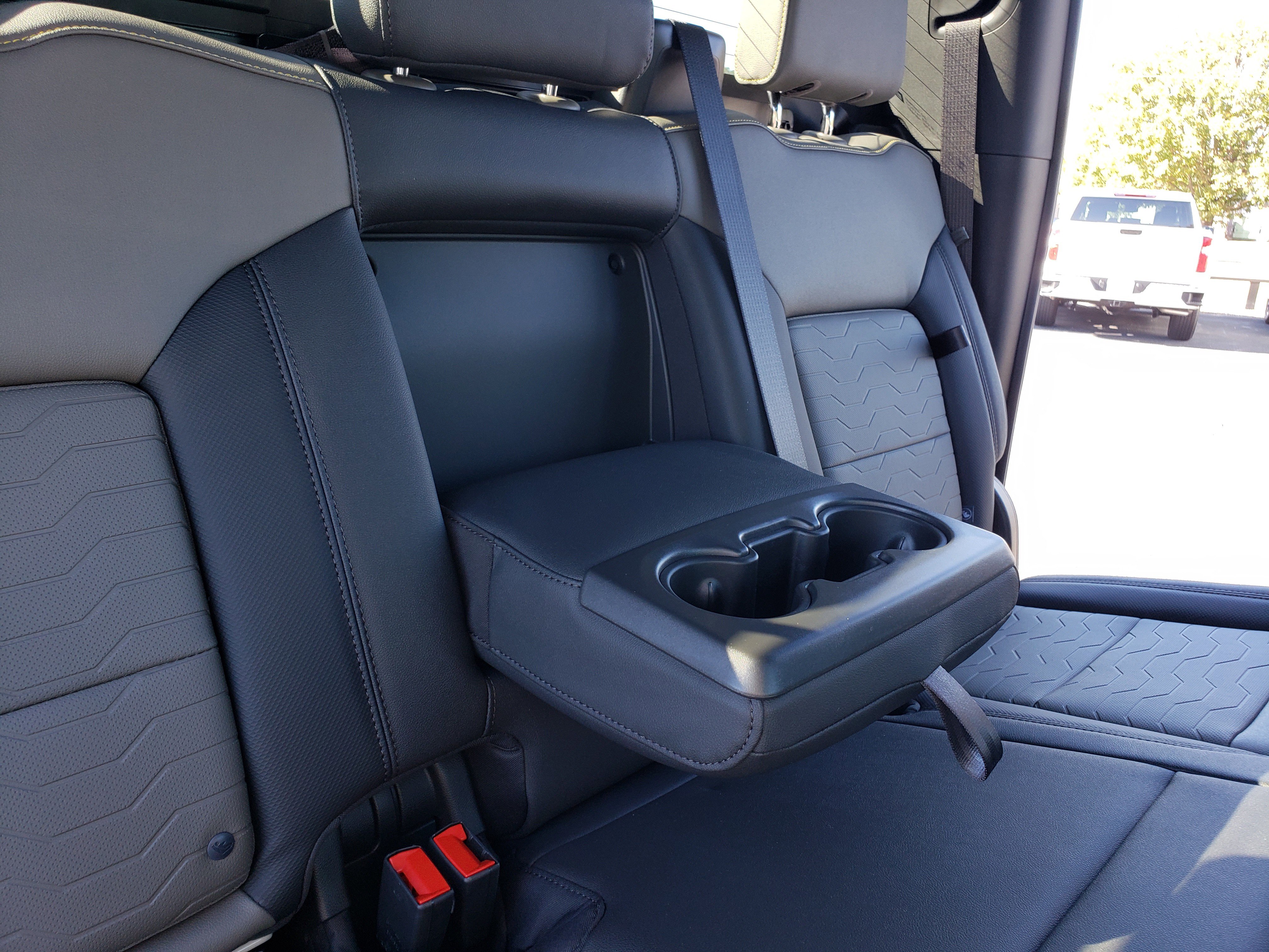 New 2026 Chevrolet Silverado 2500 ZR2 image 33