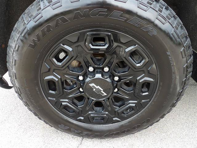 Certified 2022 Chevrolet Silverado 2500 Custom w/ Custom Value Package AWD/4WD image 9