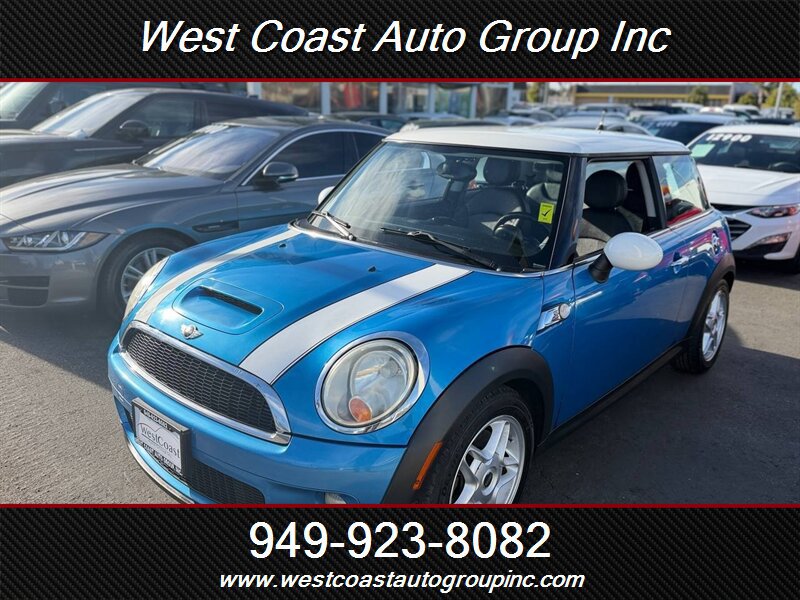 Used 2010 MINI Cooper S FWD image 2