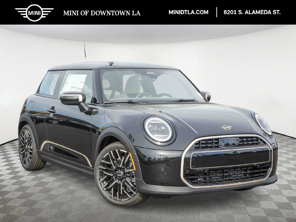 Used 2026 MINI Cooper 2-Door Hardtop FWD image 1