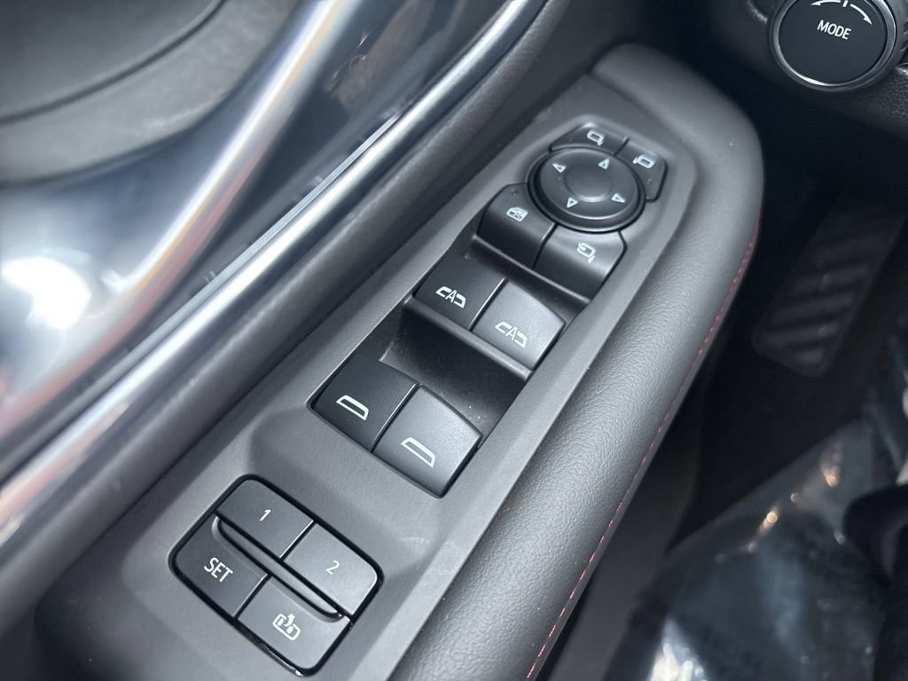 Used 2024 Chevrolet Suburban RST w/ Sport Performance Package image 18