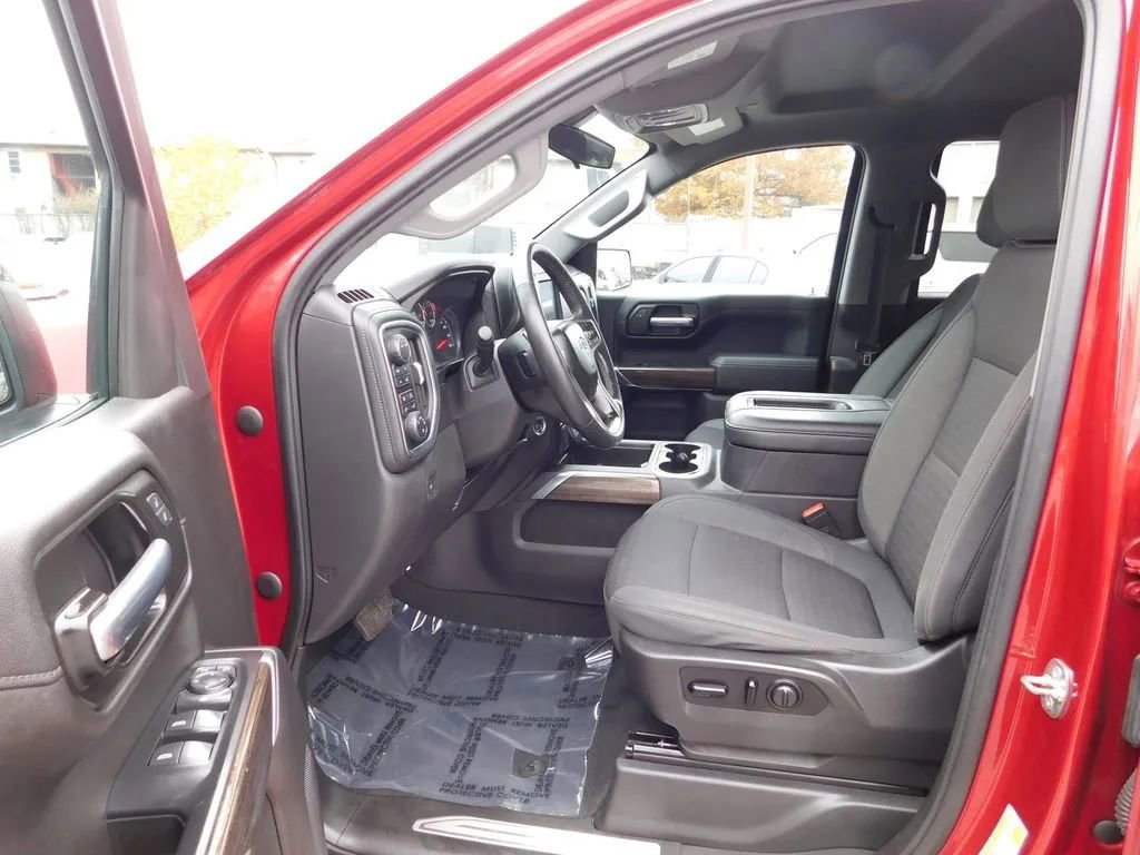 Used 2021 Chevrolet Silverado 1500 RST image 16