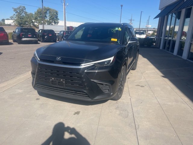Used 2024 Lexus TX 350 AWD image 11