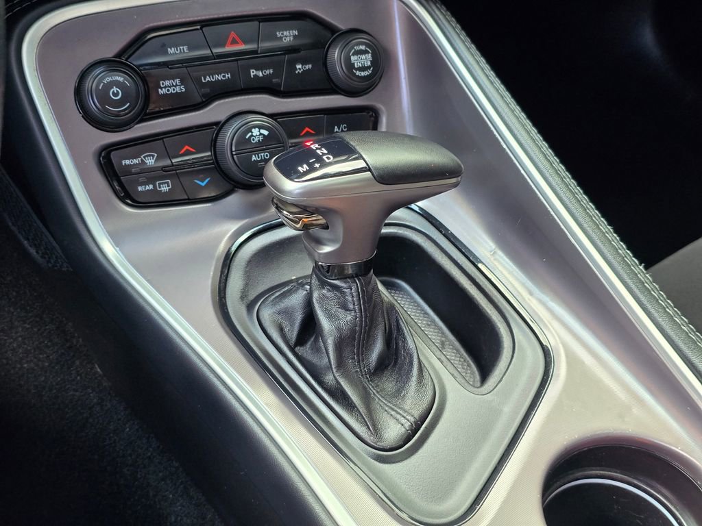 Used 2022 Dodge Challenger R/T Scat Pack w/ Driver Convenience Group RWD image 26