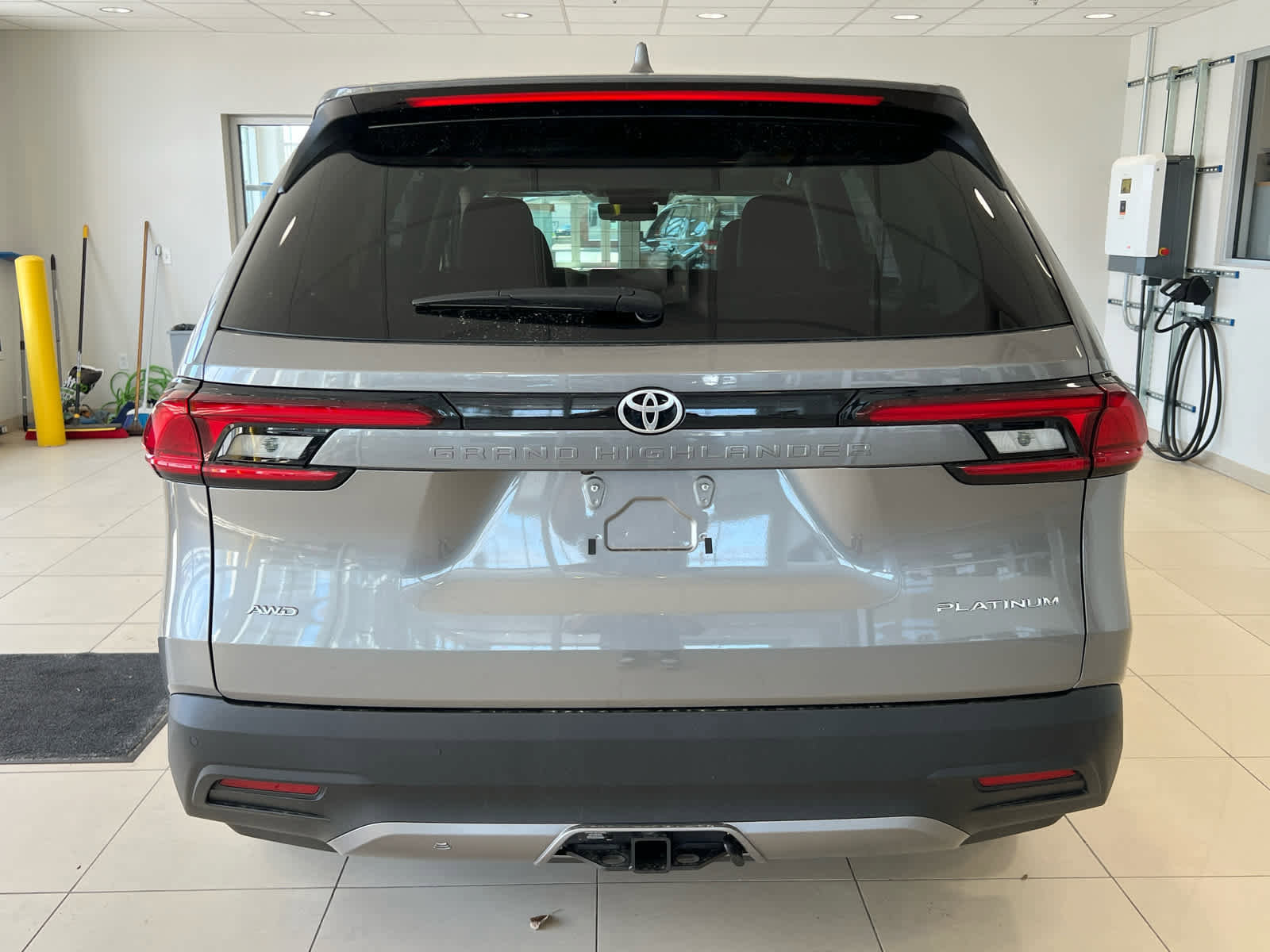 New 2026 Toyota Grand Highlander Platinum AWD/4WD image 7