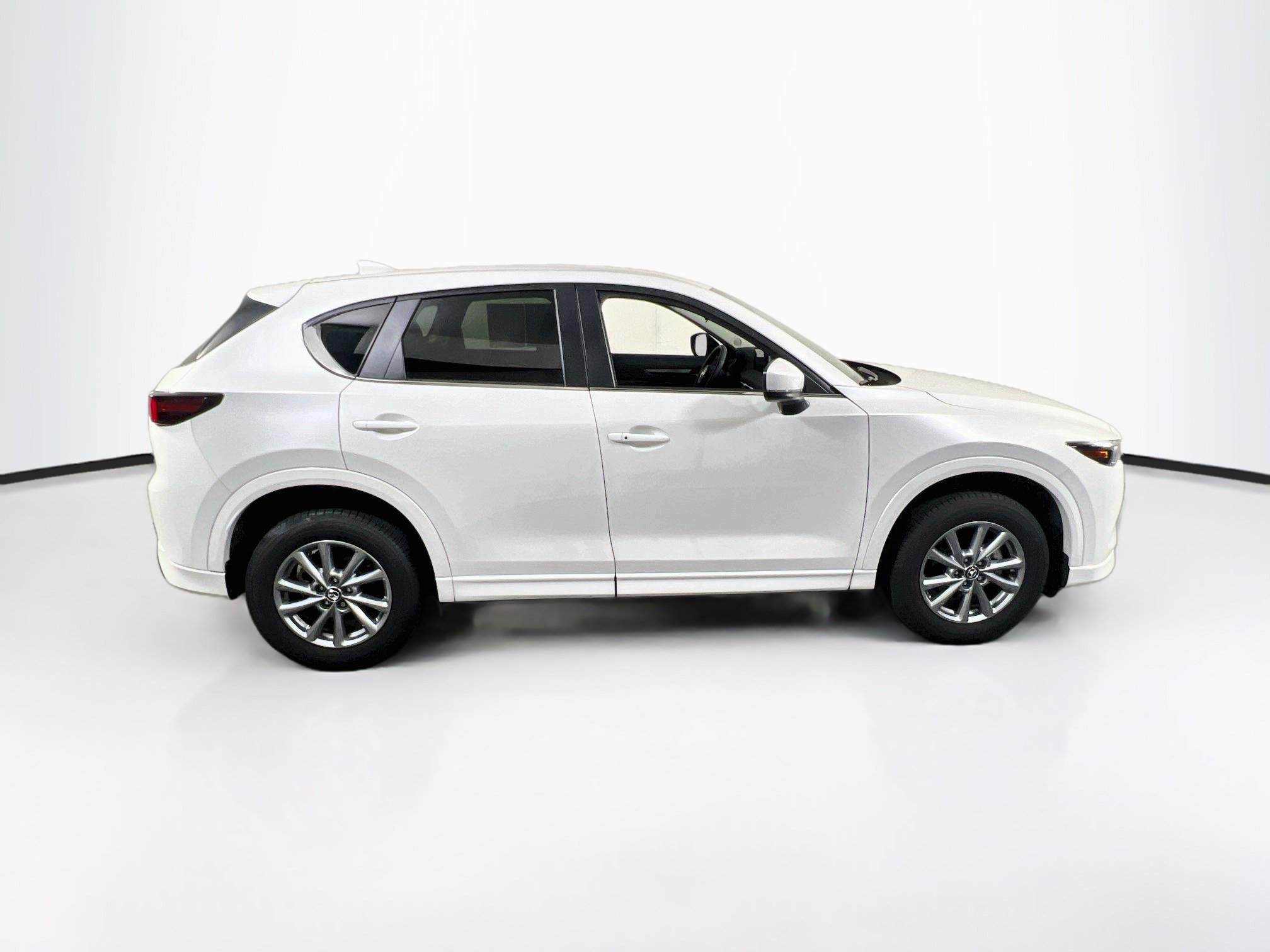Used 2025 MAZDA CX-5 AWD 2.5 S w/ Select Package image 4