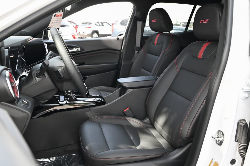 New 2026 Chevrolet Trax RS FWD image 15