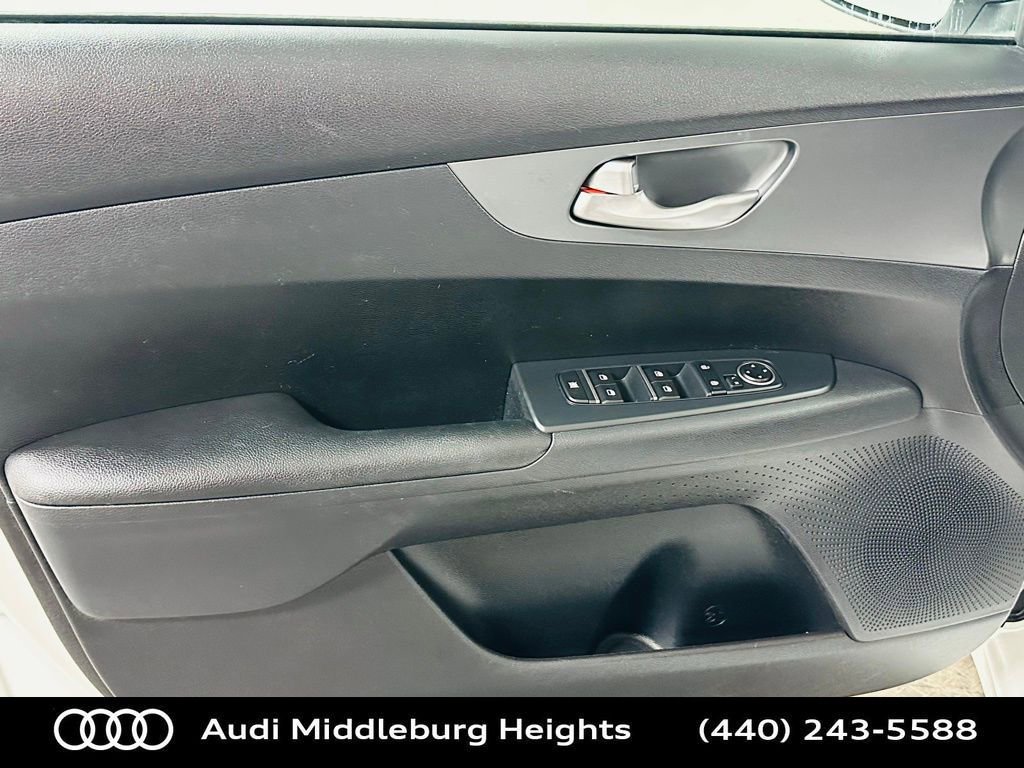 Used 2020 Kia Forte LXS image 23