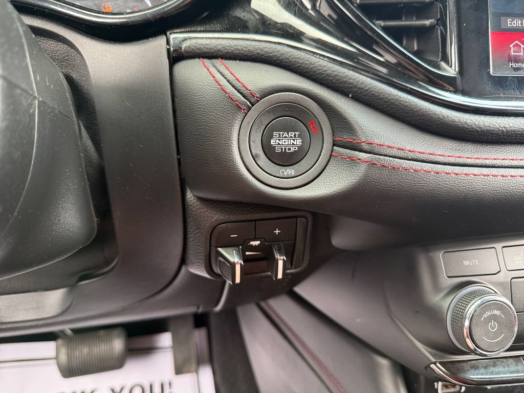Used 2025 Dodge Durango R/T AWD/4WD image 32