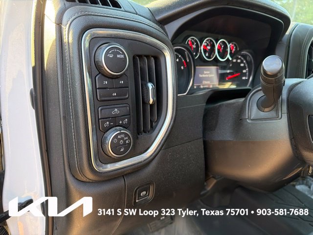 Used 2021 Chevrolet Silverado 2500 LT w/ Fleet Comfort Package AWD/4WD image 17