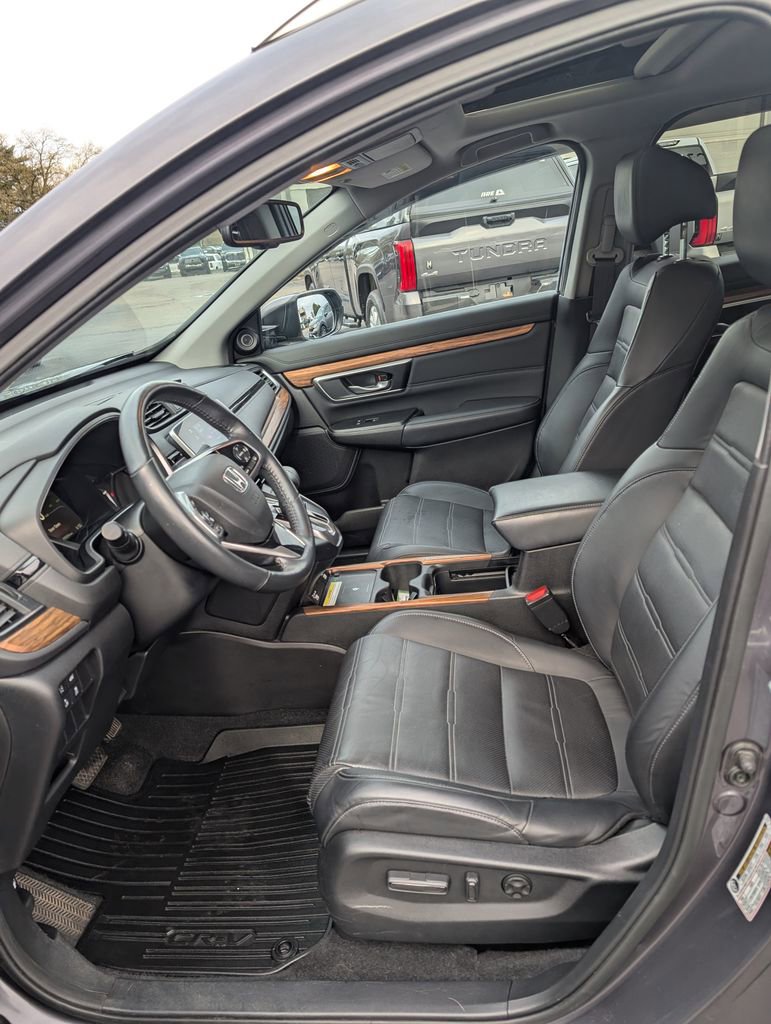 Used 2021 Honda CR-V Touring image 14