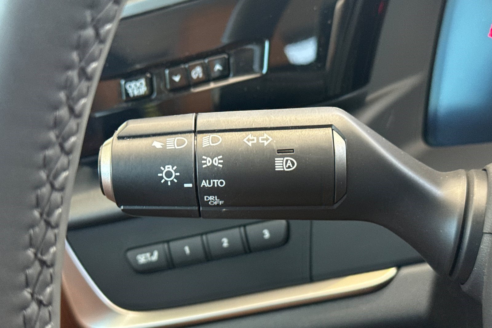 Certified 2023 Lexus RZ 450e Premium w/ Technology Package AWD/4WD image 32