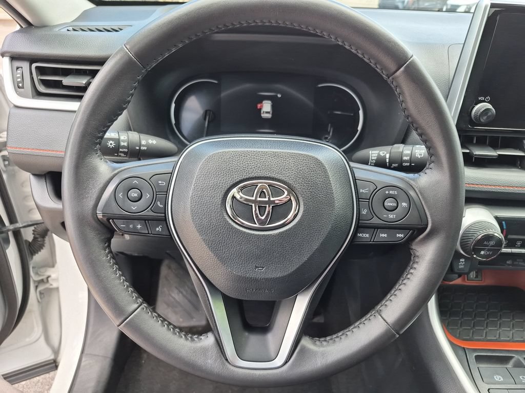 Used 2024 Toyota RAV4 Adventure AWD/4WD image 19