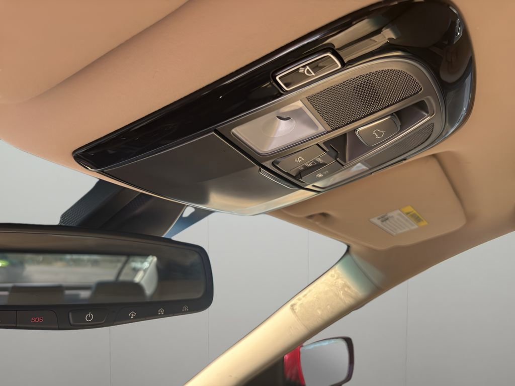 Used 2016 Hyundai Azera Limited FWD image 19
