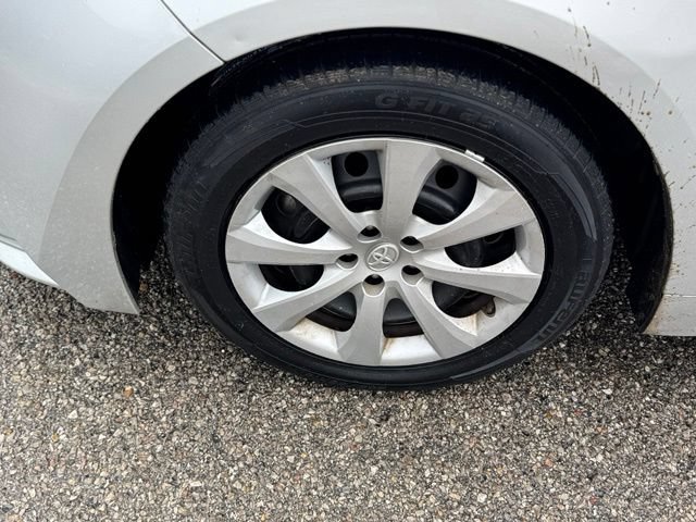 Used 2024 Toyota Corolla LE FWD image 7