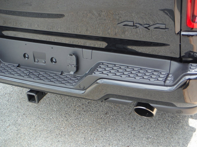 New 2026 RAM 1500 Express AWD/4WD image 18