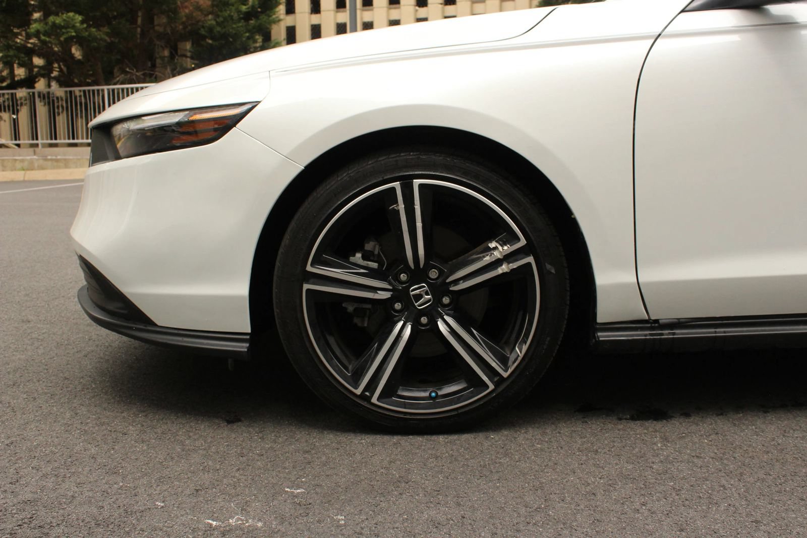 Used 2024 Honda Accord Sport image 11