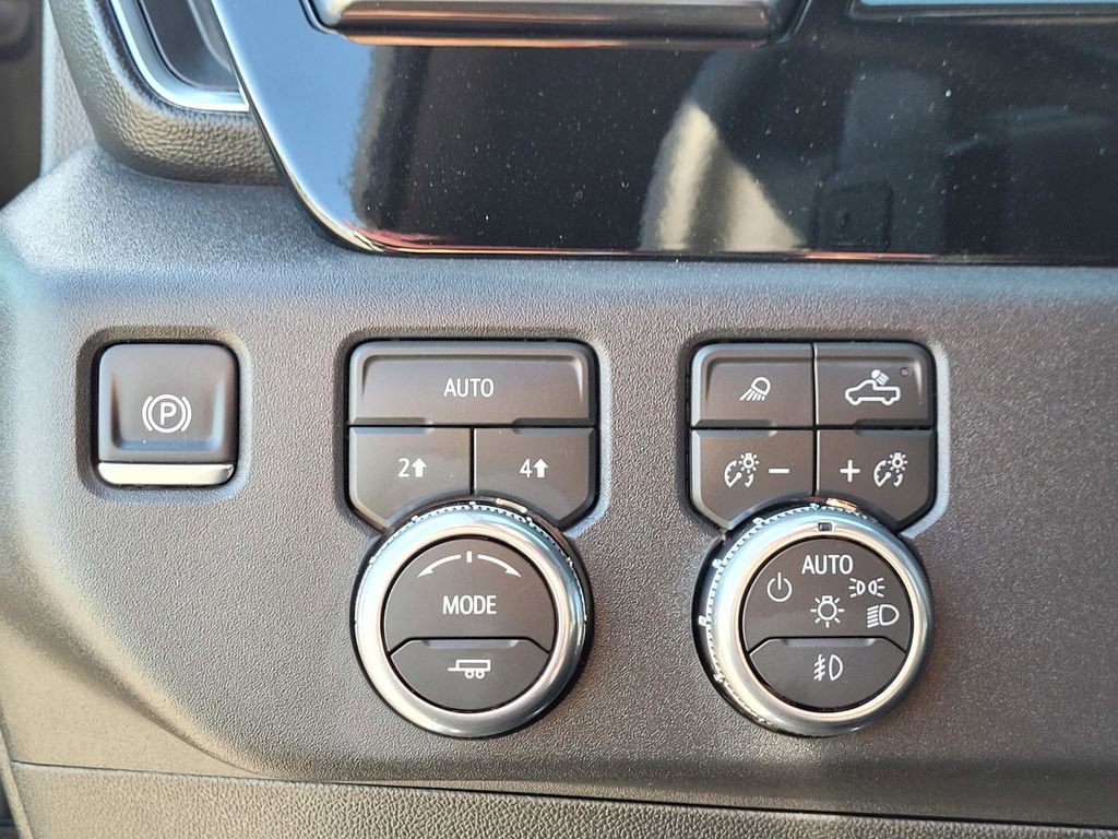 New 2026 GMC Sierra 1500 SLT AWD/4WD image 22