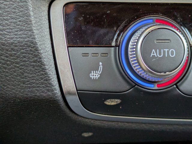 Used 2022 Audi Q3 2.0T Premium Plus image 31