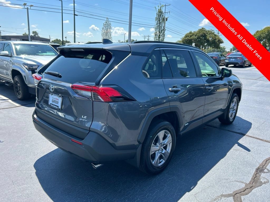 Used 2025 Toyota RAV4 LE AWD/4WD image 20