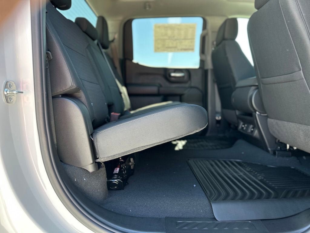 New 2026 Chevrolet Silverado 1500 Custom AWD/4WD image 24