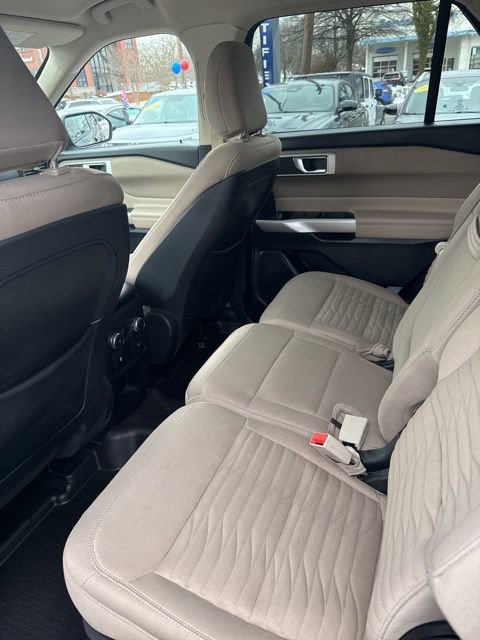 Used 2020 Ford Explorer XLT w/ Comfort Package image 34