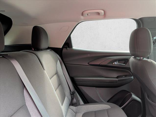 Used 2024 Chevrolet TrailBlazer LT FWD image 24