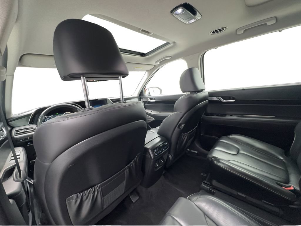 Used 2022 Hyundai Palisade Limited FWD image 25