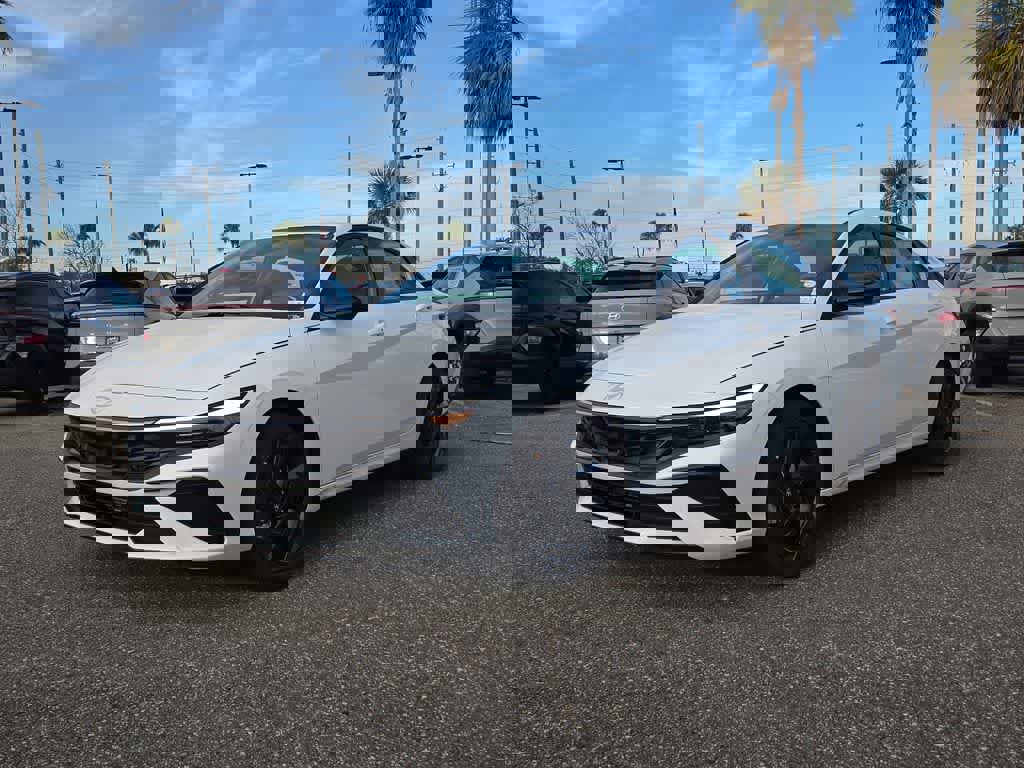 New 2026 Hyundai Elantra Sport FWD image 2