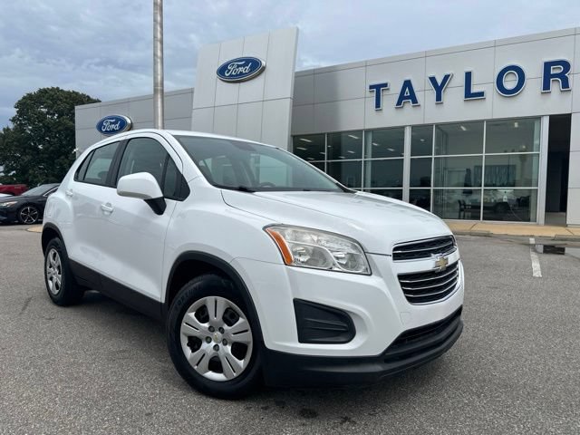 Used 2015 Chevrolet Trax LS FWD image 1