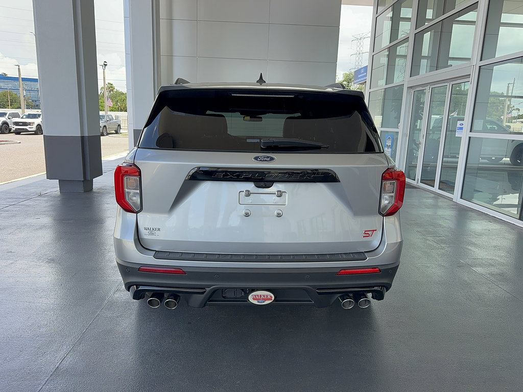 Certified 2022 Ford Explorer ST w/ ST Street Pack RWD image 6