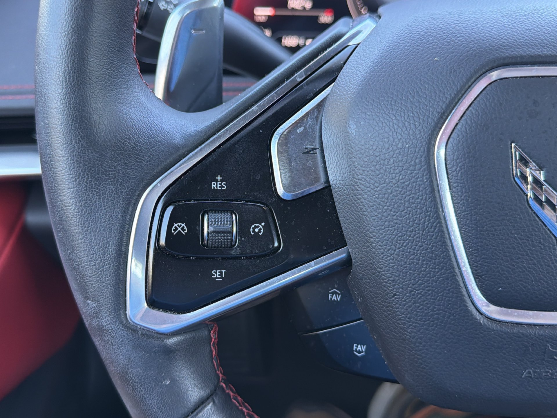 Used 2023 Chevrolet Corvette Stingray Preferred Cpe w/ 2LT RWD image 28