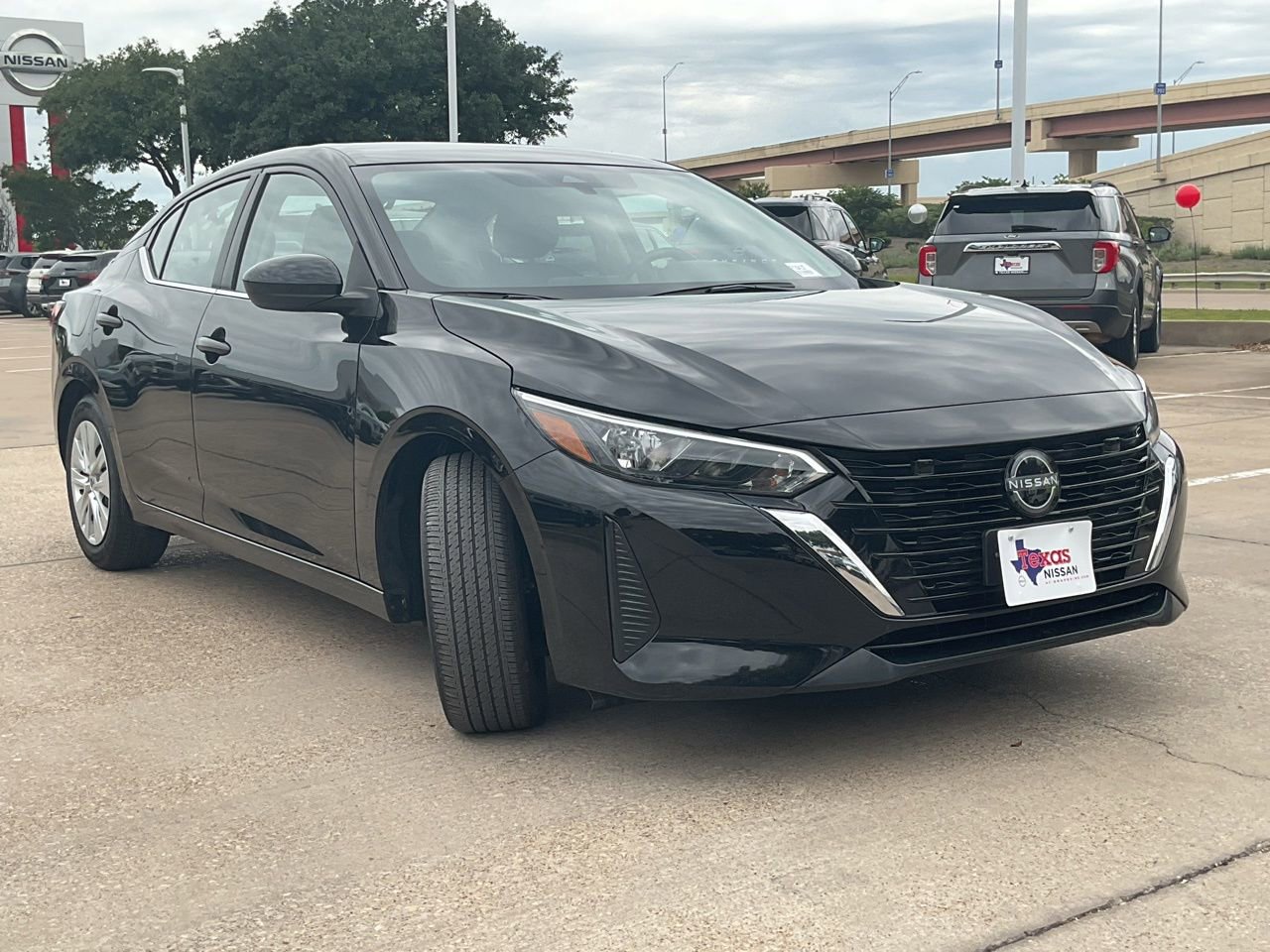 Used 2025 Nissan Sentra S FWD image 4
