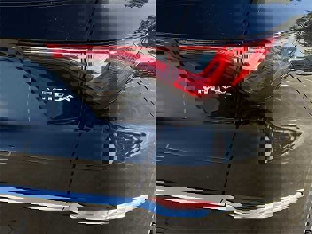 Certified 2023 Acura MDX FWD w/ Technology Package image 6