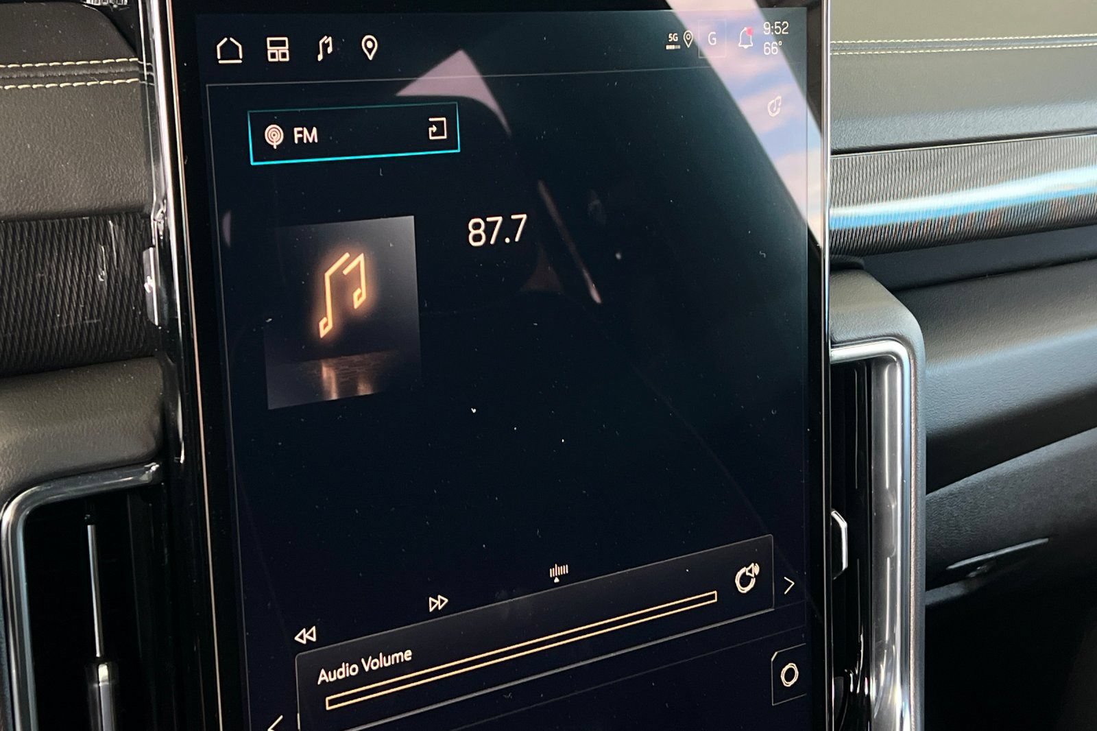 New 2026 GMC Yukon XL Elevation AWD/4WD image 16