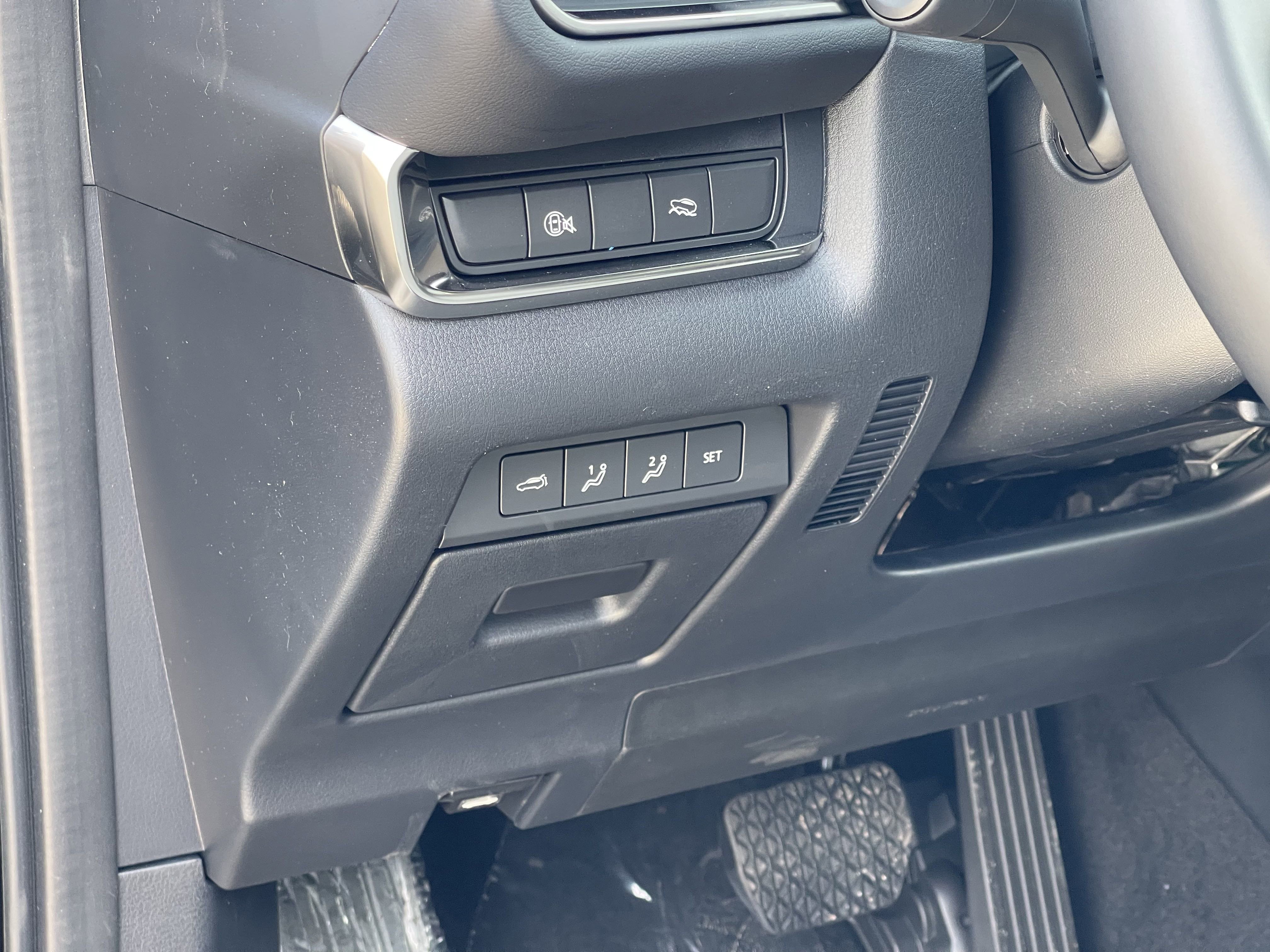 New 2025 MAZDA CX-30 AWD 2.5 S w/ Premium Package image 7