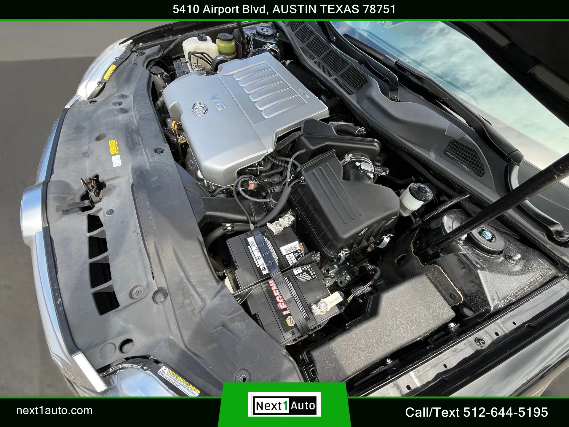 Used 2011 Toyota Avalon Limited FWD image 36