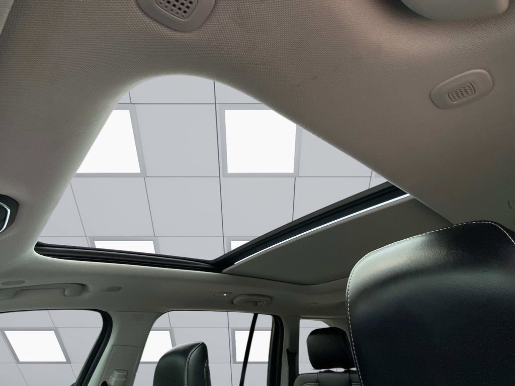 Used 2024 Jeep Grand Cherokee Limited 4xe image 22