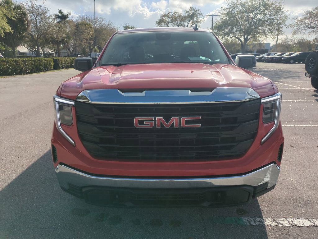 Used 2025 GMC Sierra 1500 Pro w/ Convenience Package image 4