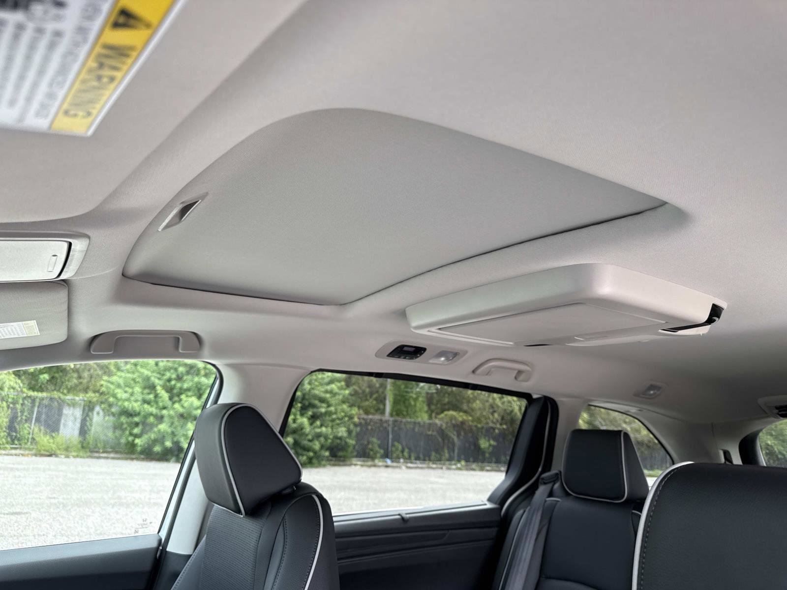 New 2026 Honda Odyssey Elite image 32
