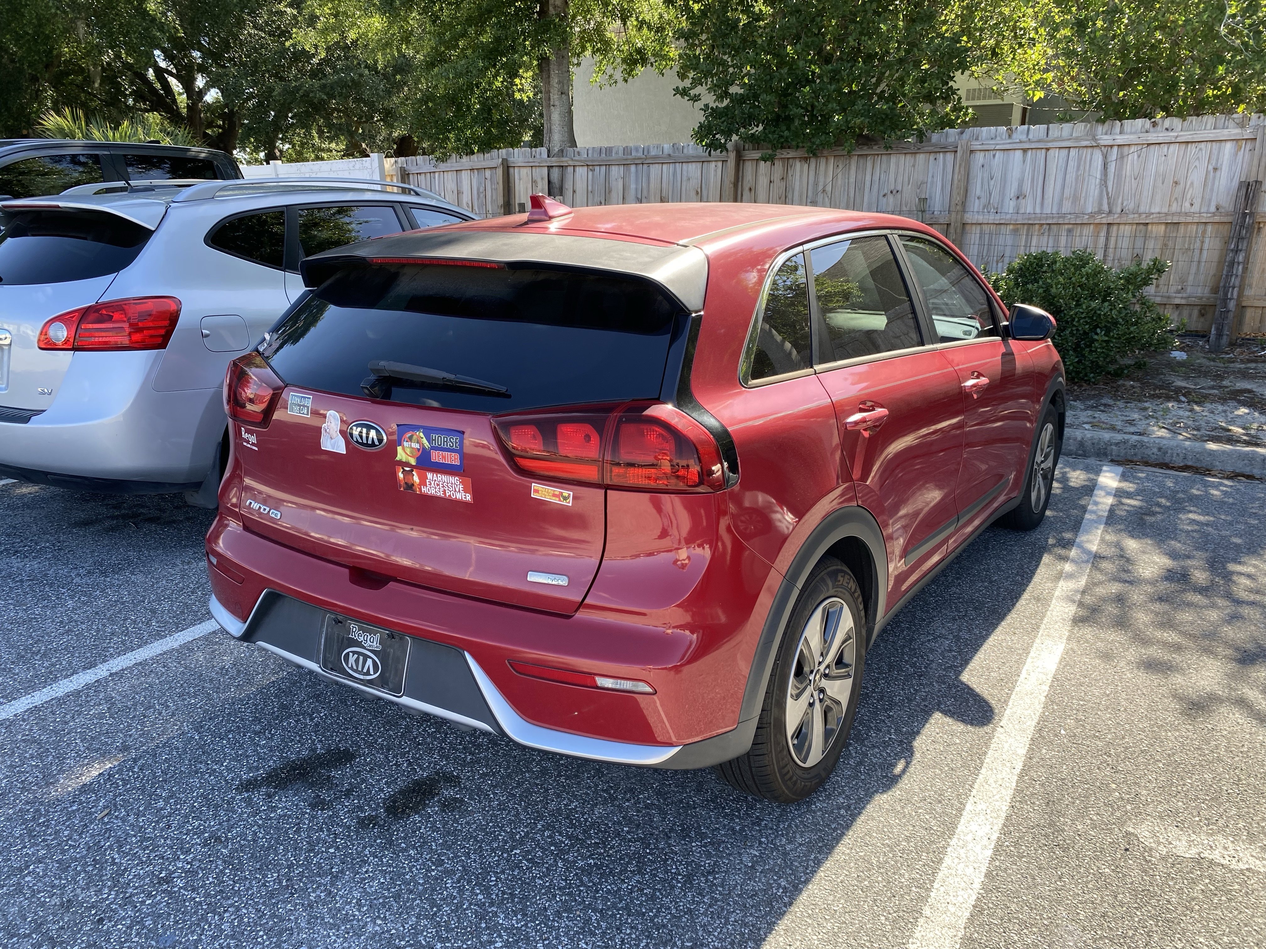 Used 2018 Kia Niro FE FWD image 18