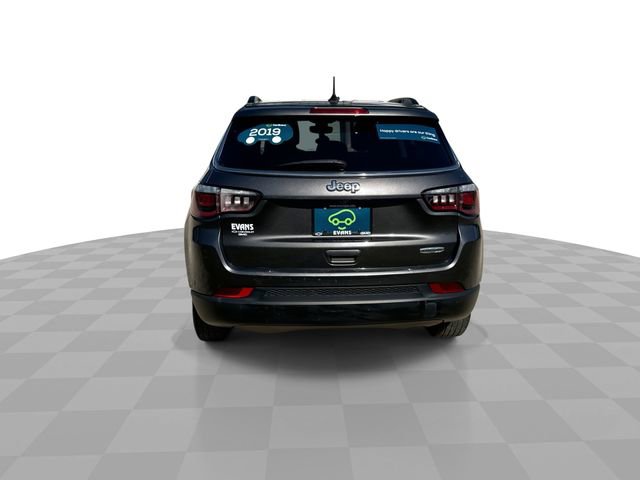 Used 2019 Jeep Compass Latitude FWD image 8