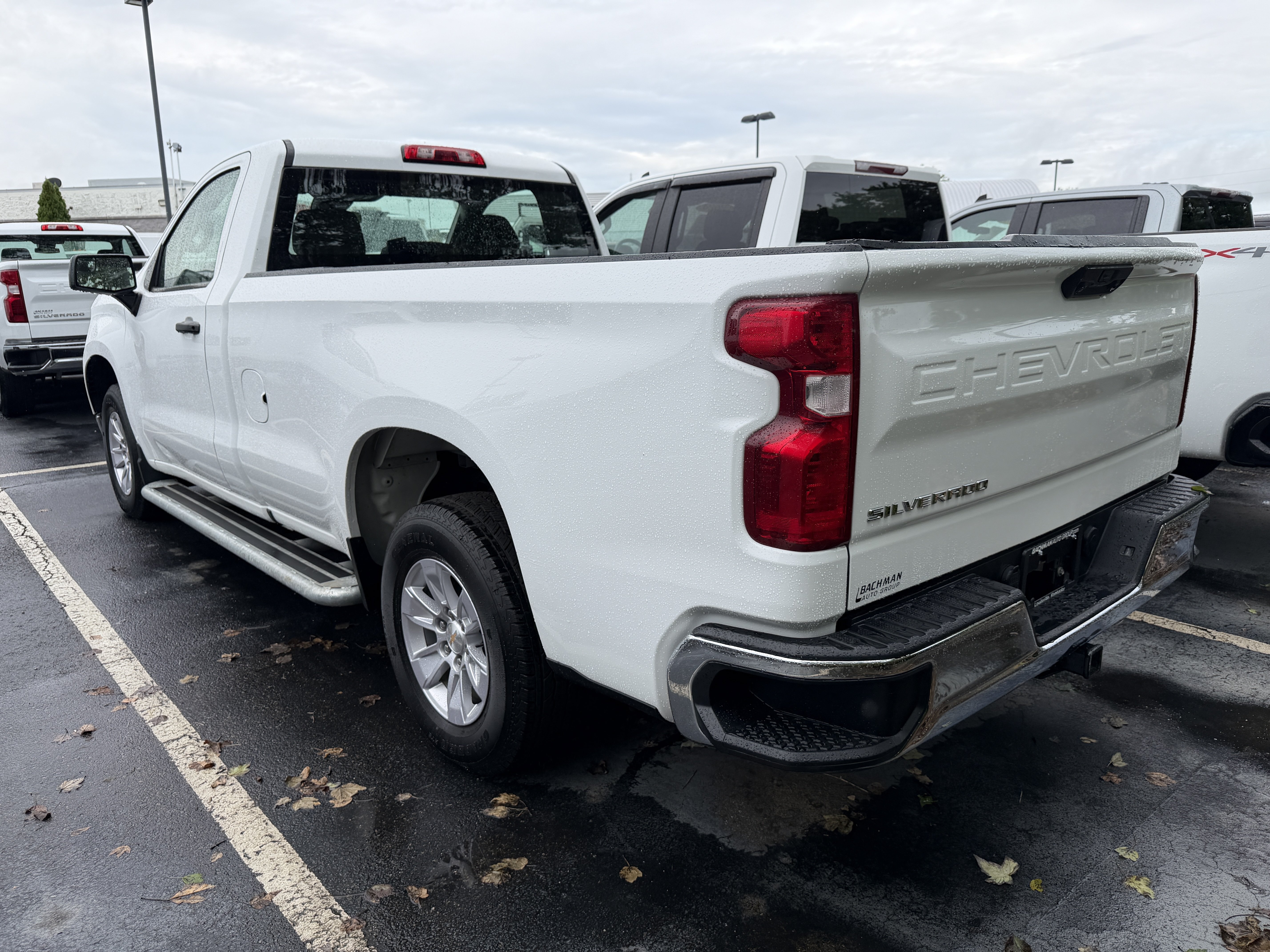 Used 2025 Chevrolet Silverado 1500 W/T RWD image 5