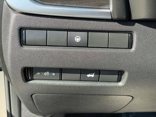 Certified 2023 Nissan Rogue SL w/ SL Premium Package image 15