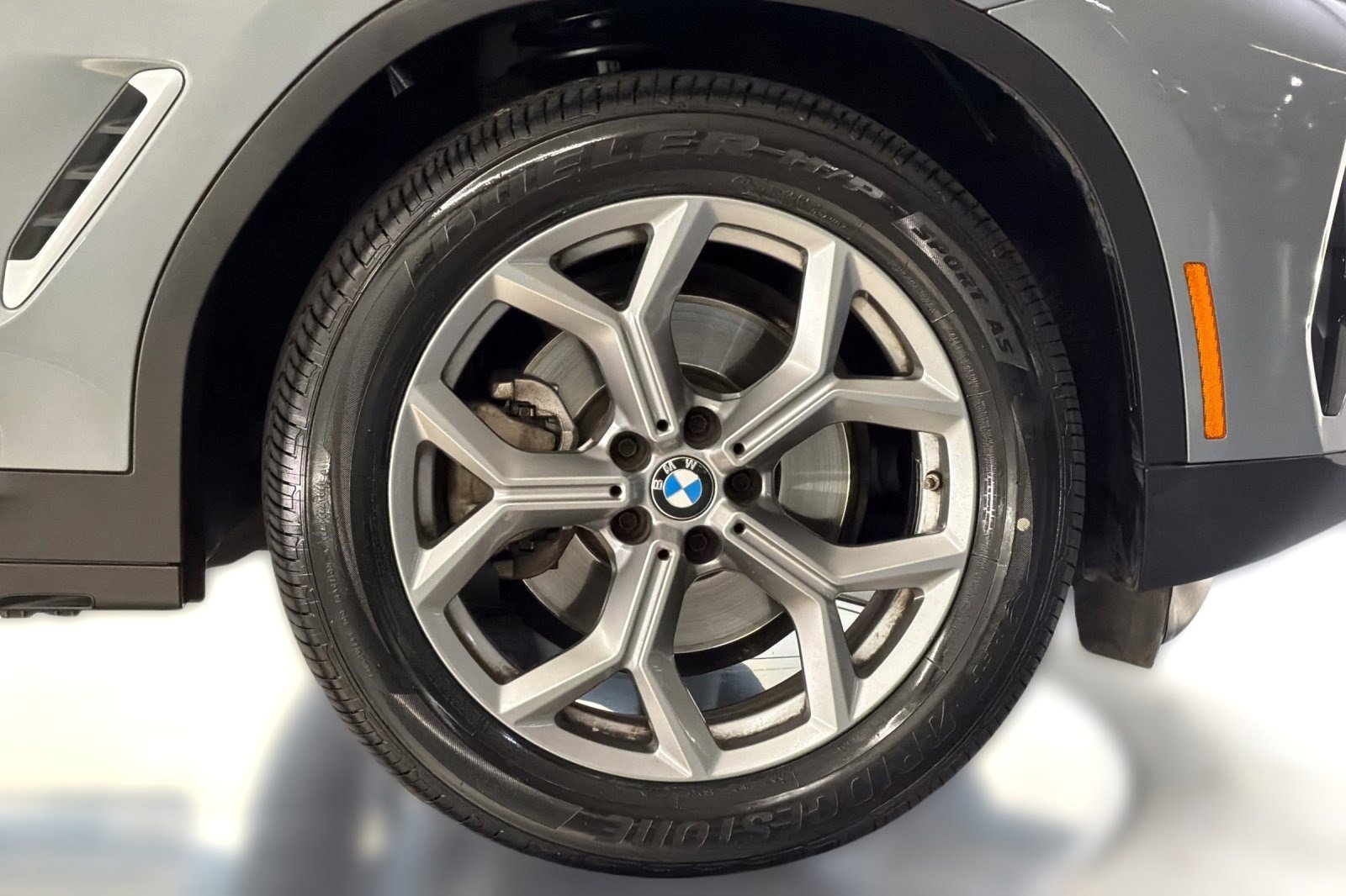 Used 2023 BMW X3 sDrive30i w/ Premium Package RWD image 11