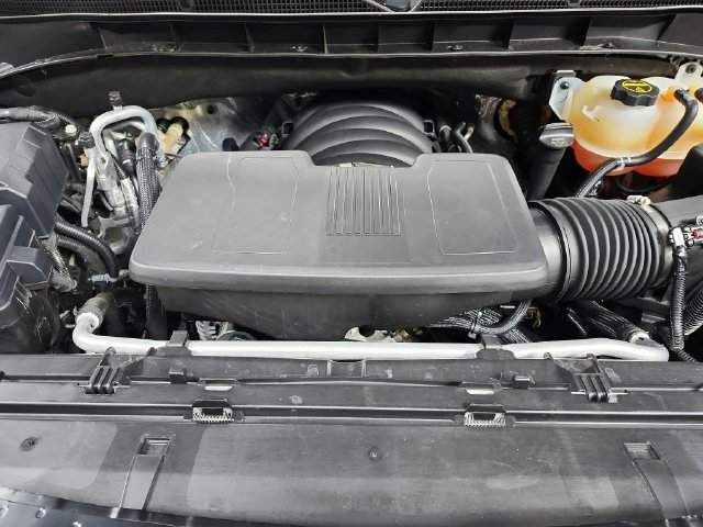 Used 2025 GMC Yukon Denali AWD/4WD image 18