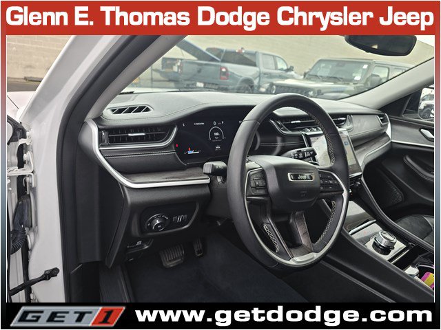 Certified 2023 Jeep Grand Cherokee Limited RWD image 13