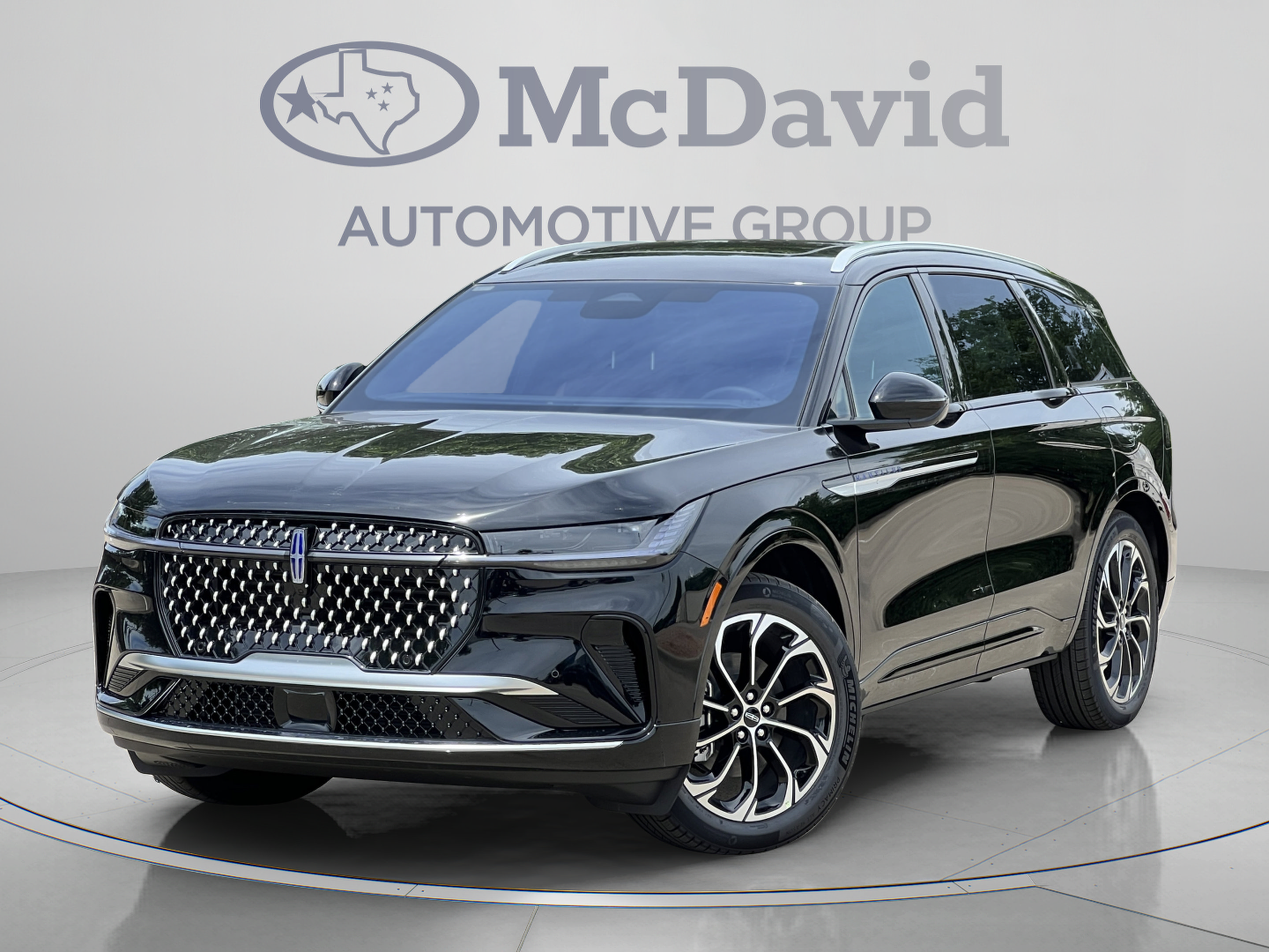 New 2026 Lincoln Nautilus Reserve AWD/4WD image 2