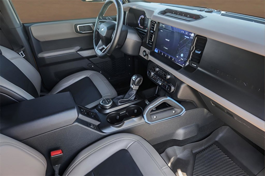 Used 2022 Ford Bronco Wildtrak image 30