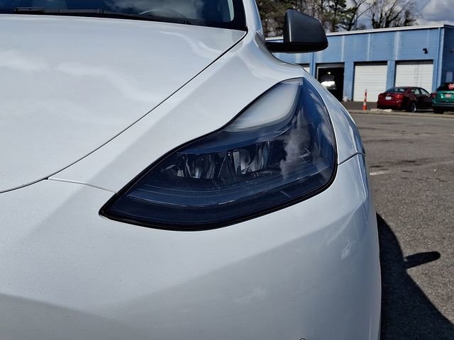 Used 2022 Tesla Model Y Performance AWD/4WD image 11